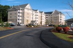 village-green-tewksbury-apartments_08